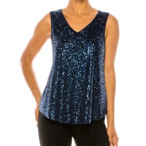 NIB Urban Diction Navy blue sequined V-Neck tank top, Sz. Medium.